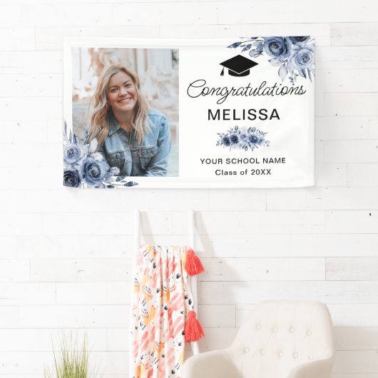 Navy Blue Bloemen Gefeliciteerd Spandoek (Insitu)