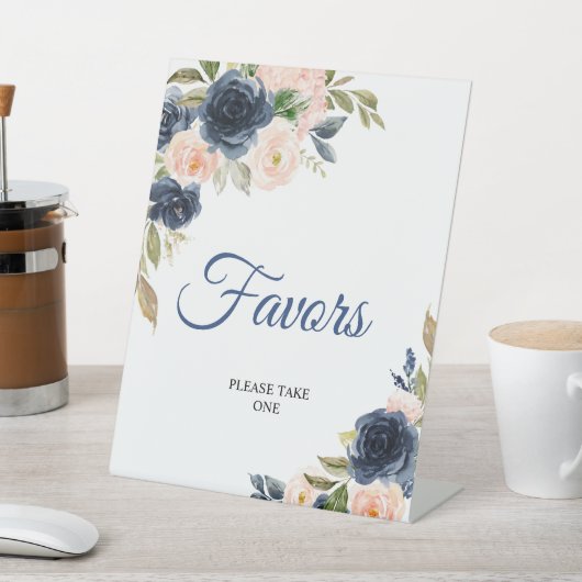 Navy Blue & Blush Floral Shower Favors Sign Reclamebord Met Voetstuk (Insitu)