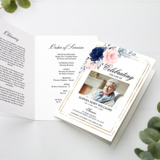 Navy Blue & Blush Foto Memorial Begrafenisprogramm Kaart