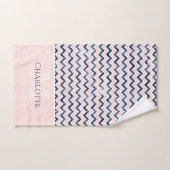 Navy Blue Blush Pink Chevron Glitter Name Initiaal Bad Handdoek (Handdoek)