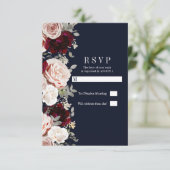 Navy Blue Blush Roos Burgundy Floral Wedding RSVP Kaart (Staand voorkant)