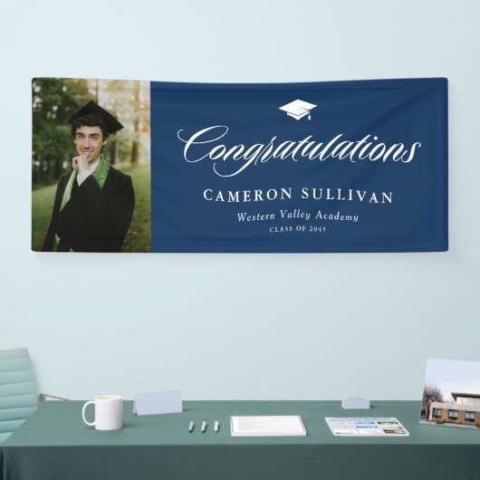 Navy Blue Bold Calligraphy Foto Afstuderen Spandoek (Beurs)