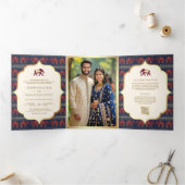 Navy Blue Bourgondië Gold Elephant Indian Wedding Drieluik Uitnodiging (Binnen)