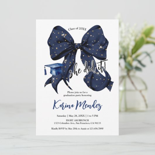 Navy Blue Bow met Gouden Glitter Afstudeerder Kaart (Staand voorkant)