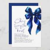 Navy Blue Bow She's Tying the Knot Bridal Shower Kaart (Voorkant / Achterkant)