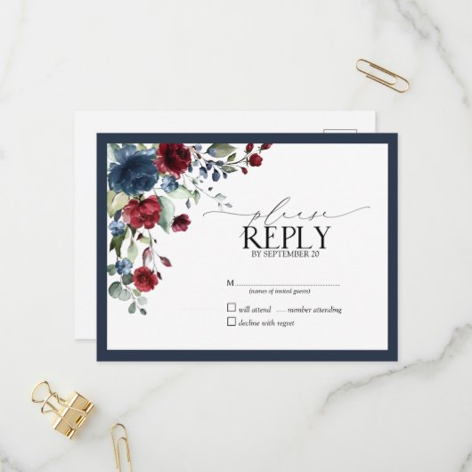Navy Blue Burgundy Floral Waterverf Script RSVP Uitnodiging Briefkaart (Voorkant / Achterkant in situ)