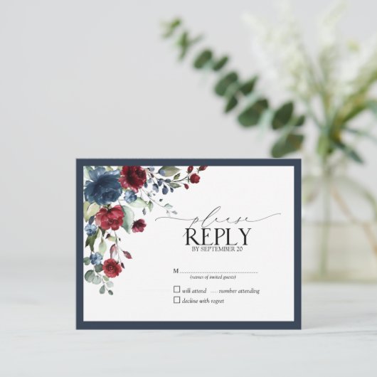 Navy Blue Burgundy Floral Waterverf Script RSVP Uitnodiging Briefkaart (Staand voorkant)
