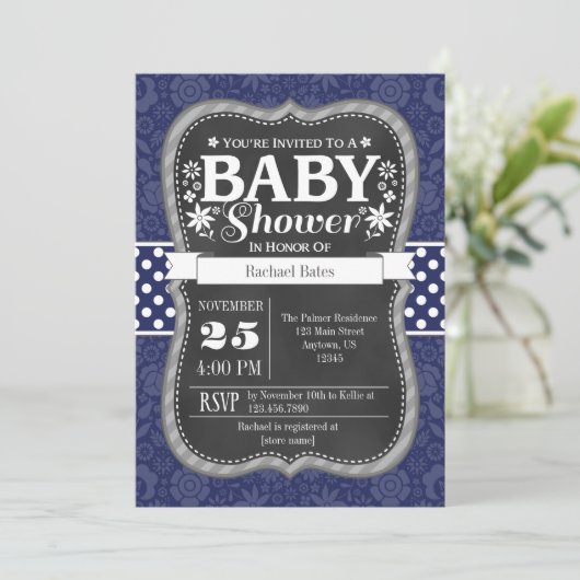 Navy Blue Chalkboard Floral Baby shower Invite Kaart (Staand voorkant)