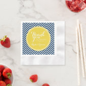Navy Blue Chevrons met aangepast geel monogram Servetten (Insitu)