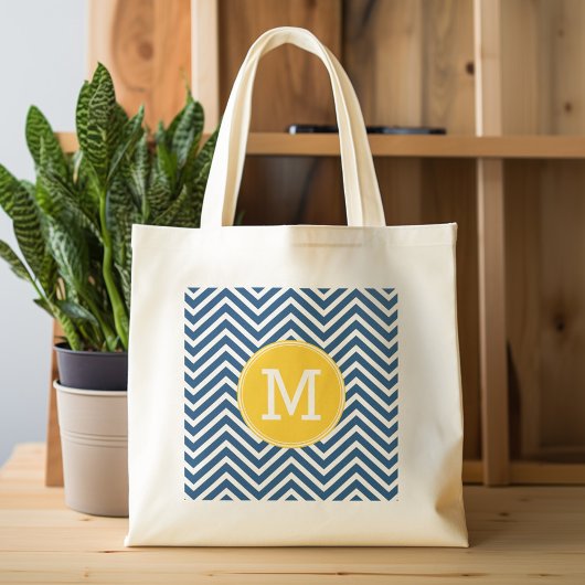 Navy Blue Chevrons met aangepast geel monogram Tote Bag