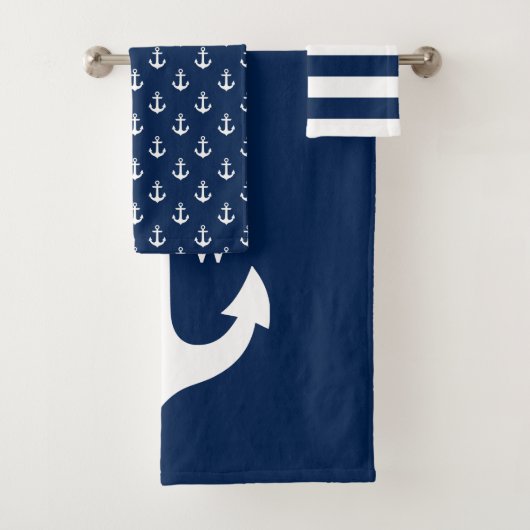 Navy Blue Classic Anchor Monogram Bad Handdoek (Insitu)