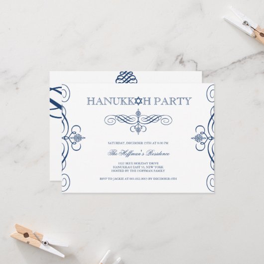 Navy Blue Classic Scrolls Hanukkah Holiday Party Kaart (Voorkant / Achterkant in situ)