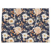 Navy Blue Cream Peach Bloemen Verjaardag Groot Cadeauzakje (Voorkant)