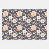 Navy Blue Cream Peach Bloemenpompoenen Verjaardag Inpakpapier Vel (Voorkant 3)