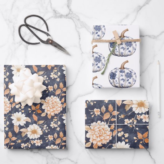 Navy Blue Cream Peach Bloemenpompoenen Verjaardag Inpakpapier Vel (Voorkant)