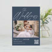Navy Blue De bruiloft van twee foto's QR-code Kaart (Staand voorkant)