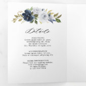 Navy Blue Dusty White Floral Botanical Wedding Drieluik Aankondiging (Binnenzijde eerst)