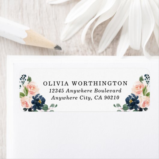Navy Blue en Blush Pink Floral Country Weddenschap Etiket (Insitu)