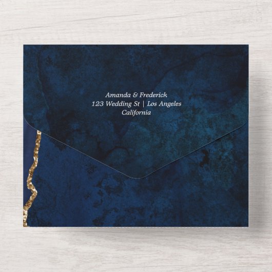 Navy Blue en Gold Agate Wedding All In One Uitnodiging (Achterkant)
