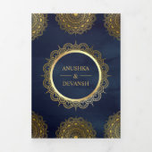 Navy Blue en Gold Asian Mandala Indian Wedding Drieluik Uitnodiging (Cover)