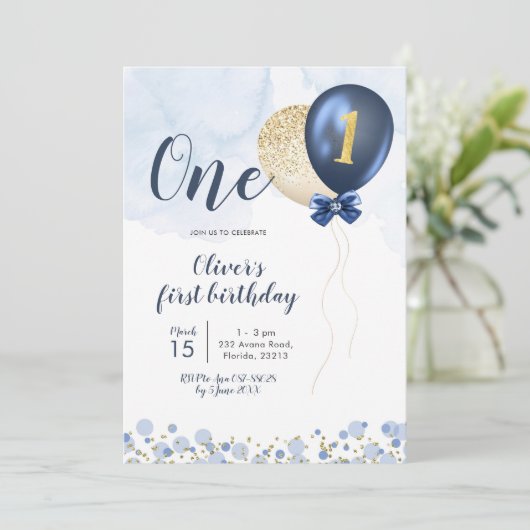 Navy Blue en Gold Balloon Boy First Birthday Inv Kaart (Staand voorkant)
