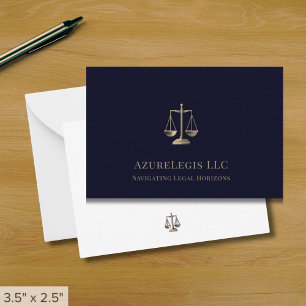 Navy Blue en Gold Justice Scale Legal Notitiekaartje
