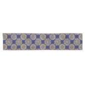 Navy Blue en Gold Kaleidoscope Pattern Korte Tafelloper (Horizontaal)