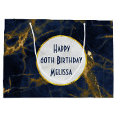 Navy Blue en Gold Marble Modern Stylish Birthday Groot Cadeauzakje (Achterkant)