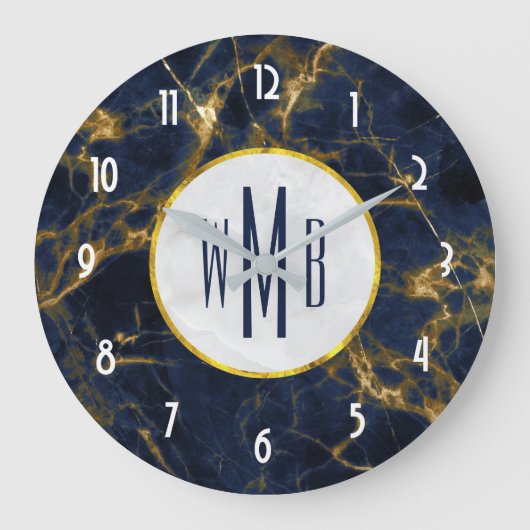 Navy Blue en Gold Marble Modern Stylish Monogram Grote Klok (Voorkant)