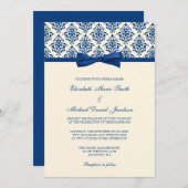 Navy Blue en Ivory Damask Bow Wedding Kaart (Voorkant / Achterkant)
