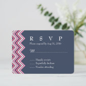 Navy Blue en Pink Chevron RSVP-kaart voor bruiloft RSVP Kaartje (Staand voorkant)