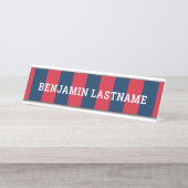 Navy Blue en Red Rugby Stripes met aangepaste naam Bureau Naambordje (Voorkant)