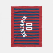 Navy Blue en Red Rugby Stripes Name Number Fleece Deken (Voorkant)