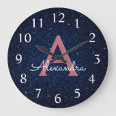 Navy Blue en Roos Gold Sparkle Glitter Monogram Grote Klok (Voorkant)