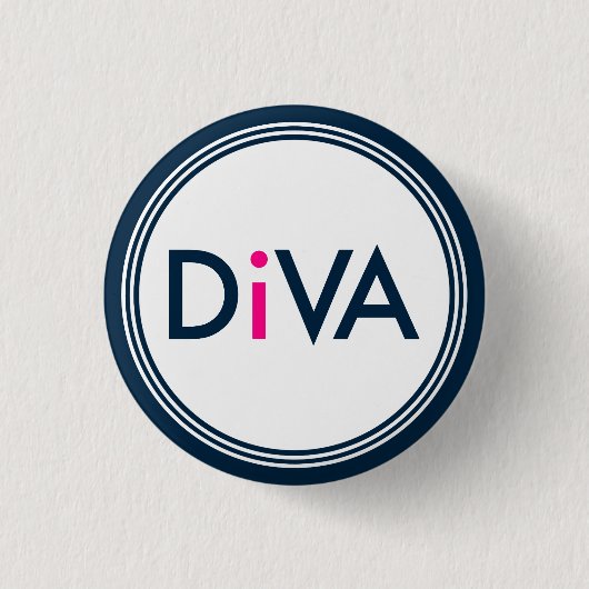 Navy-blue en roze diva-tekst design ronde button 3,2 cm (Voorkant)