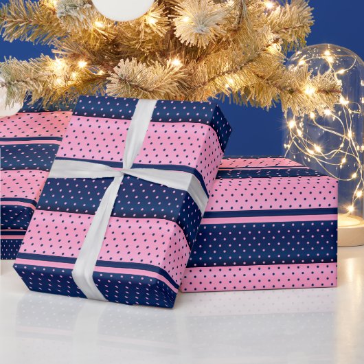 Navy Blue en roze stripes en Polka Dots Cadeaupapier (Feestdagen)
