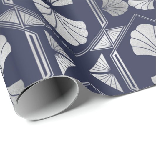 Navy Blue en Silver Art Deco Shell Pattern Cadeaupapier (Rol Hoek)