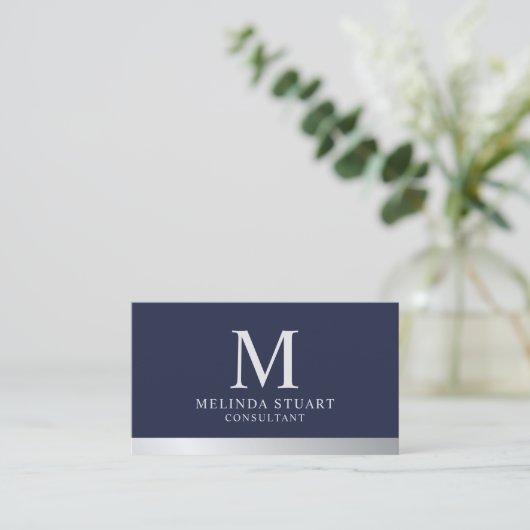 Navy Blue en Silver Elegant Monogram Visitekaartje (Staand voorkant)