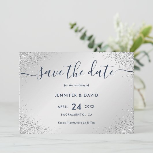 Navy Blue en Silver Glitter Script Wedding Save The Date (Staand voorkant)