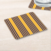 Navy blue en sunny yellow vijf strepenpatroon kartonnen onderzetters (Schuin)