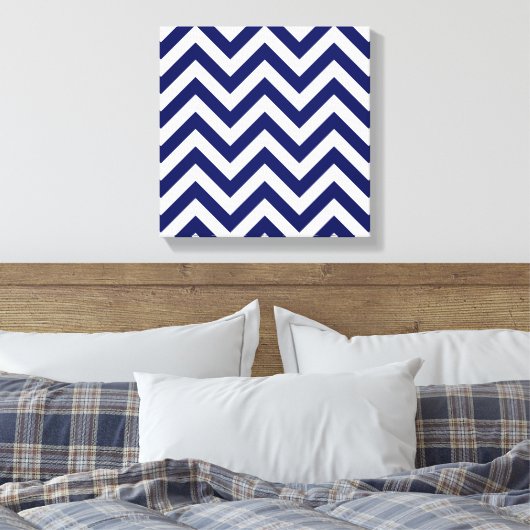 Navy Blue en White Large Chevron ZigZag Pattern Canvas Afdruk (Insitu (Slaapkamer))