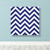 Navy Blue en White Large Chevron ZigZag Pattern Canvas Afdruk (Insitu (Houten vloer))