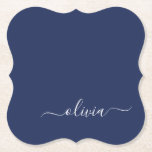 Navy Blue en White Modern Monogram Kartonnen Onderzetters<br><div class="desc">Introductie van ons Navy Blue and White Modern Monogram Collectie: Verhoog uw interieur met ons verfijnde collectie met een hedendaags marineblauw en wit kleurenschema. Elk stuk is zorgvuldig vervaardigd om elegantie en stijl uit te stralen, perfect voor het toevoegen van een vleugje moderne flair aan elke kamer. Of u nu...</div>
