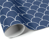 Navy Blue en White Scallop Pattern Wrapping Paper Cadeaupapier (Rol Hoek)