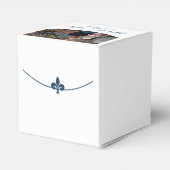 Navy Blue Fleur de Lis Foto Bruiloft Favor Box Bedankdoosjes (Achterkant)