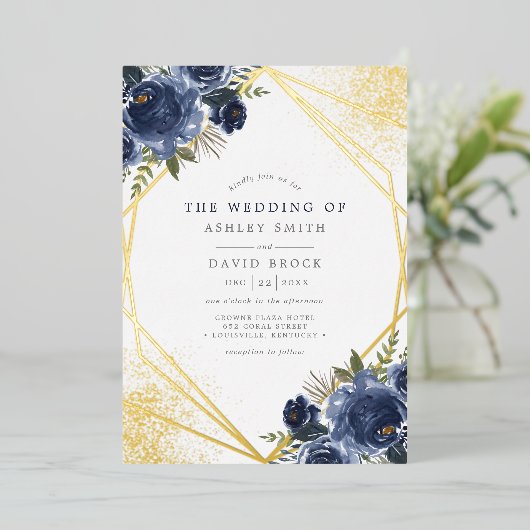 Navy Blue Floral Gold Geometric Modern Wedding Folie Uitnodiging (Staand Voorkant)