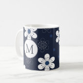 Navy Blue  Floral Monogram Koffiemok (Voorkant links)