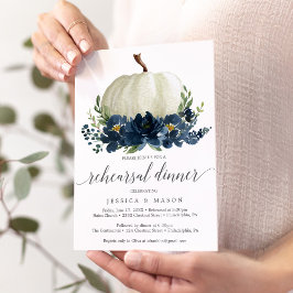 Navy Blue Floral Pumpkin Rehearsal Dinner Invitati Kaart