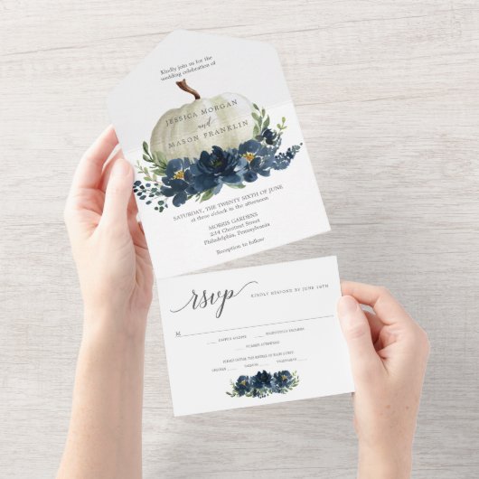 Navy Blue Floral Pumpkin Wedding All In One Uitnodiging (Afscheurbaar)