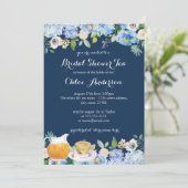 Navy Blue Floral Teacup Bruids Douche Uitnodiging (Staand voorkant)
